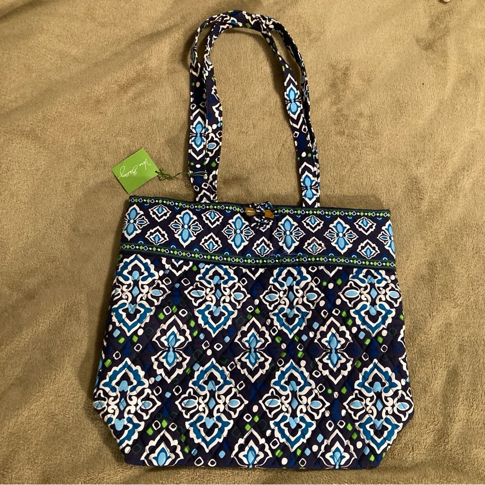 NWT Vera Bradley Tote Blue White